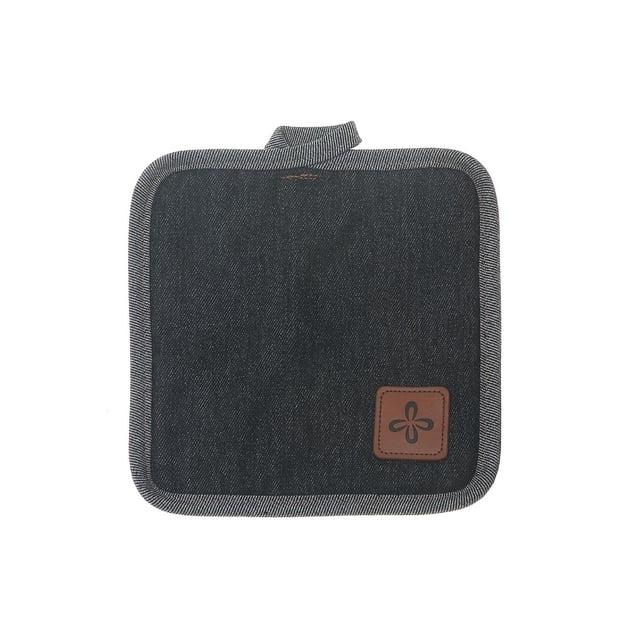 Support de Casserole en Denim Noir avec Écusson en Cuir - Ensemble de 4, Lin de Cuisine Carré Résistant à la Chaleur en polyester Denim Noir durable avec Bordure Grise et Écusson en Cuir Brun Présentant un Emblème Floral et une Boucle de Suspension, Conçu pour Manipuler en Toute Sécurité les Casseroles et Poêles Chaudes et Protéger les surfaces dans la Catégorie Linge de Cuisine et Mitaines de Four.