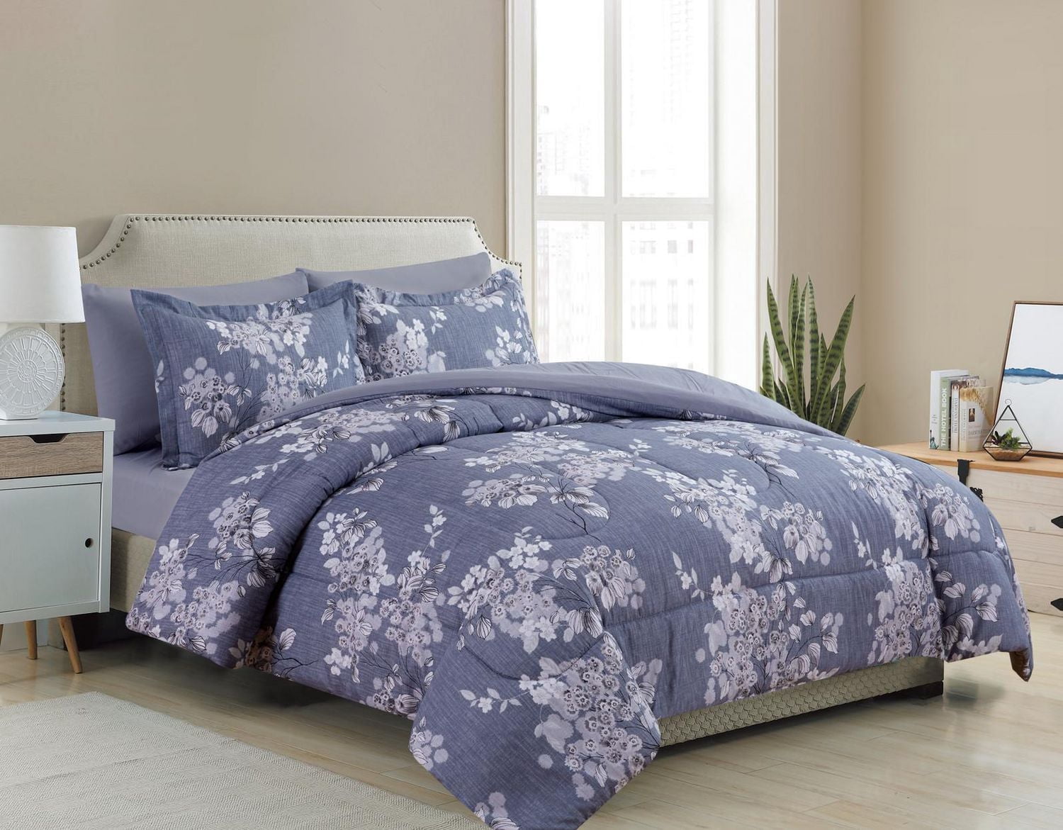 Marina Decoration Ultra Soft Luxury Fluffy Goose Down Alternative Bed a Bag Rich Printed Comforter Set Includes Sheet Set