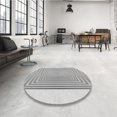 thumbnail image 4 of Ahgly Company Tapis de Zone Rond d'Intérieur Lavable à la Machine, Style Transitionnel, Gris Canon, 6 Pieds Rond, 4 of 7
