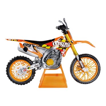Véhicule de jeu Adventure Force à l'échelle 1:6 pour enfants, avec graphismes Nitro Circus Travis Pastrana. Les styles peuvent varier.