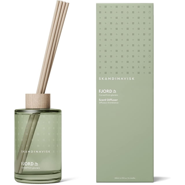Skandinavisk Fjord Scent Diffuser with 8 Reeds. Lasts +3 Months. Fragrance Notes: Apples and Pear Blossom, Orchard Fruits and Redcurrants. 6.75 fl. oz.