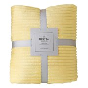 LNGOOR throw blanket Hugging Blanket Is Suitable For Sofas Beds-blankets Soft And Plush Lightweight weighted blanket throw pillows for couch