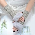 thumbnail image 3 of TISHITA Gants pour Femmes Demi-Doigt Gants Chauds Sans Doigts pour Course Sport Extérieur Cyclisme Gris Clair, 3 of 7