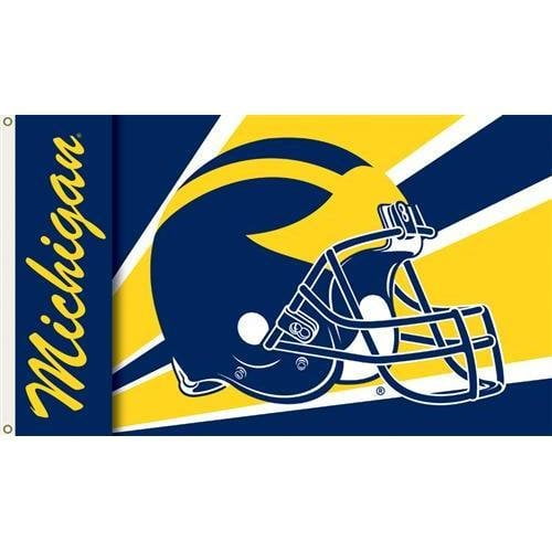 QIFEIHA Drapeau des Carcajous du Michigan 3 X 5 Pieds Banner Flag Présentant un design Audacieux avec un Fond Bleu Marine et Jaune, un Grand Graphique de Casque de football des Carcajous du Michigan, et le Mot « Michigan » en Écriture Jaune le Long du Bord Gauche. Fabriqué en polyester durable avec un Bandeau Renforcé et des Oeillets Métalliques pour un Vol Facile. Convient à une Présentation Extérieure Ou Intérieure.