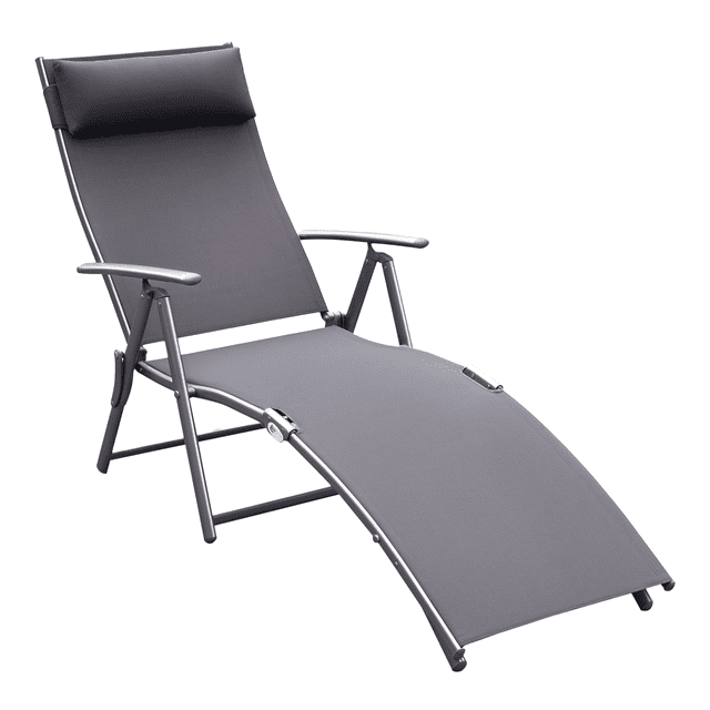 Outsunny chaise Longue Extérieure Pliable et Inclinable Robuste en Gris. Cette chaise Longue Extérieure Présente un Cadre en Acier Métallique durable avec Tissu à Mailles Résistant aux Intempéries. le Dossier Est Ajustable à Sept Niveaux pour un Confort Personnalisé et Comprend un Oreiller Rempli de Coton PP Épais pour un Soutien Accru. la chaise Se Replie Facilement pour une Portabilité et un Rangement Accrus, Supporte jusqu'à 360 Lb. Idéale pour les patios, les Jardins Ou la Détente au Bord de la Piscine.