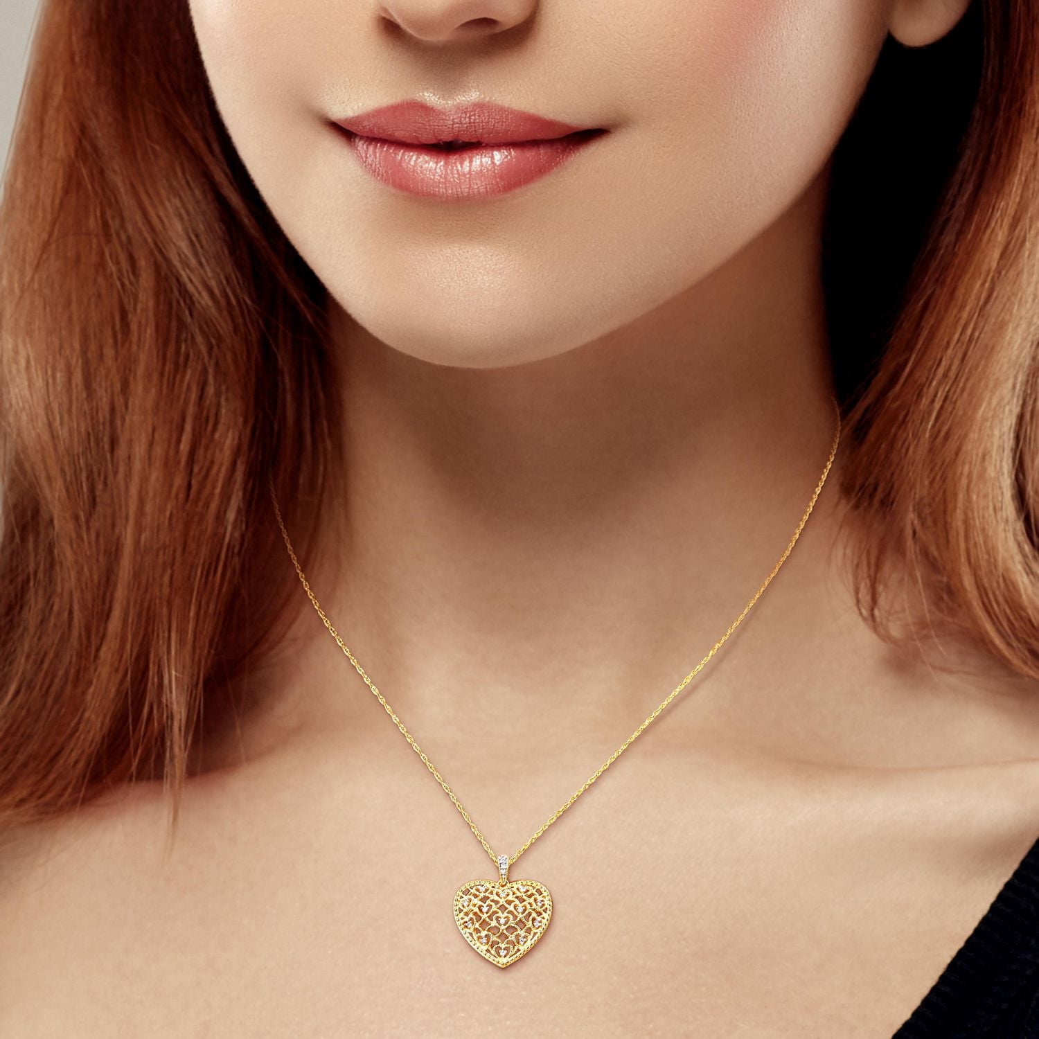 Pendentif coeur rétro avec chaîne Miabella avec 1/10 Carat poids total de diamant en or jaune 10k