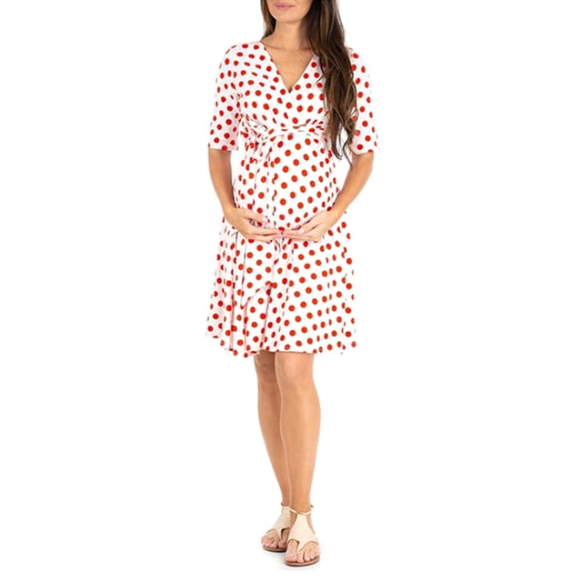 Nituyy Robe de Maternité pour Femmes Décontractée à Col en V à Pois/imprimé Floral à Manches Mi-Longues pour Vêtements de Grossesse Séance Photo. la Robe Présente une base Blanche avec des Pois Rouges, un Col en V, des Manches Mi-Longues et un Ourlet Mi-Long. Fabriquée en Tissu polyester Doux et Extensible avec une Taille Ajustable, Elle Accueille un Ventre de Bébé en Croissance. Convient à Diverses occasions comme les baby showers, les Séances Photo de Maternité Ou les Sorties Décontractées.