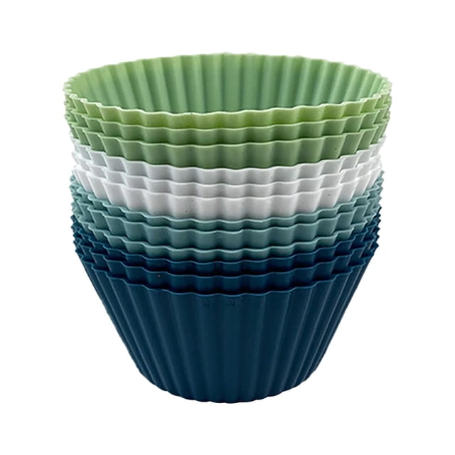 Tasses de Cuisson en Silicone pour cupcakes, Ensemble de 12 Pcs en Silicone de Qualité Alimentaire, avec des Moules Réutilisables Antiadhésifs Ronds et Cannelés. Comprend des Couleurs Vertes, Blanches et Bleues Empilées. Va au Micro-Ondes et au Réfrigérateur, Convient à la Cuisson de muffins, cupcakes, Pouding et Bricolage. Moules de Cuisson Parfaits pour le Four.