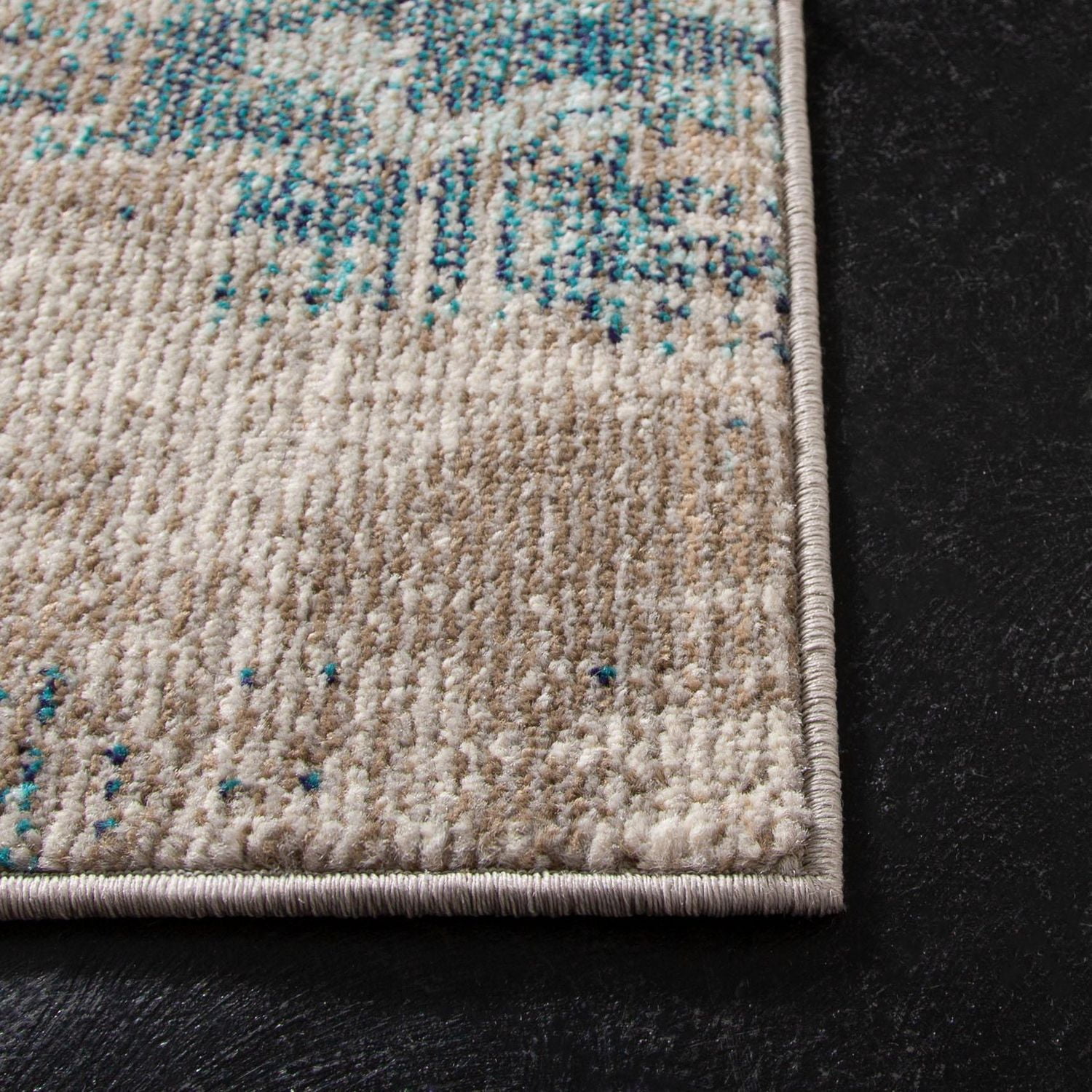 SAFAVIEH Madison Oscar Abstract Distressed Area Rug