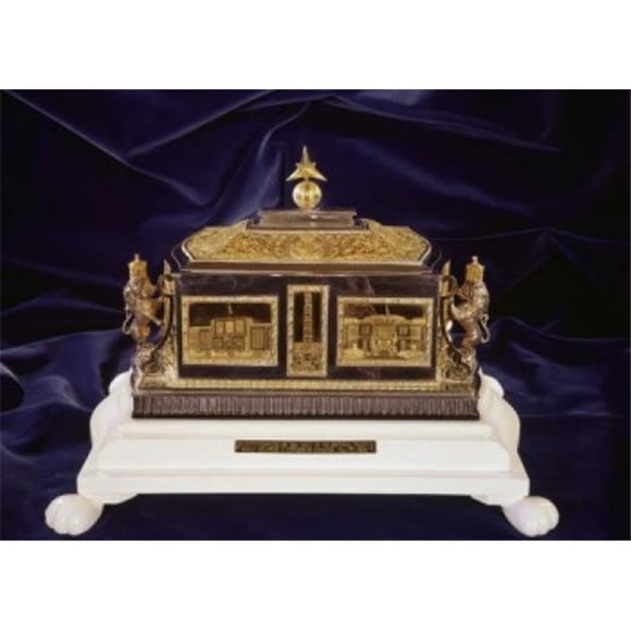 Posterazzi SAL3844139867 Silver & Ivory Jewel Box Antiques-Jewelry Eisenhower Museum Abilene Texas Poster Print - 18 x 24 in.
