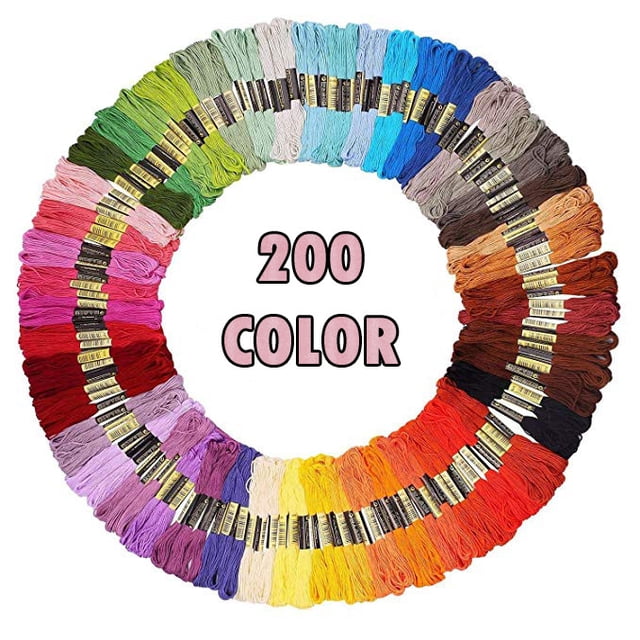 RKSTN Fils de Broderie Multicolores pour Point de Croix, 8 m - Lot de 200. un arrangement Circulaire de 200 Écheveaux de Fils de Broderie Multicolores, Chacun de 8 Mètres de long et Fabriqué en Polyester-Coton durable. les Fils Sont Présentés dans un Dégradé de Couleurs Vibrantes, Idéal pour le Point de Croix, la Broderie à la Main, les bracelets d'Amitié et Autres Bricolages.