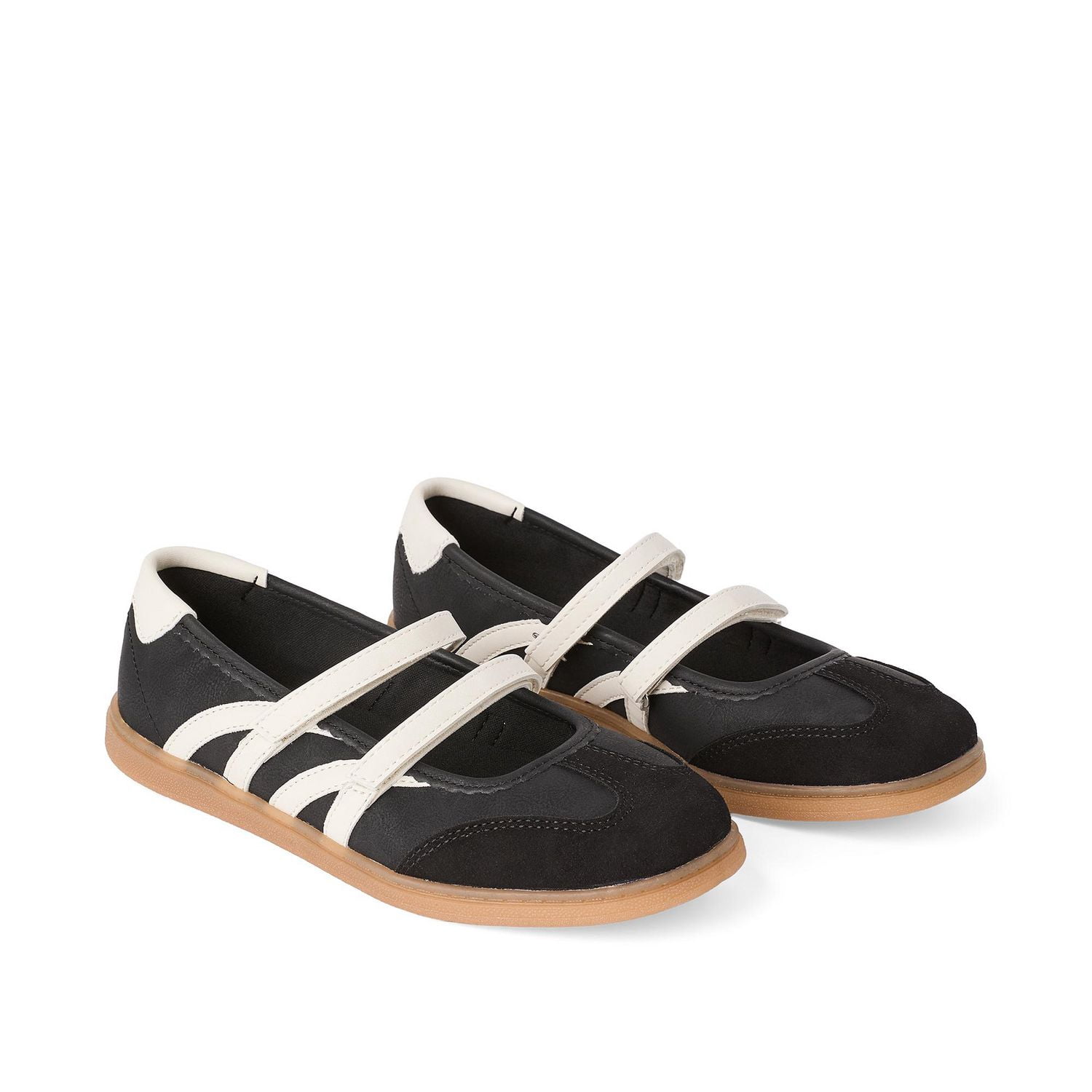 No Boundaries Women's Sneaker Flats