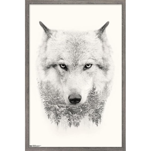 Wolf - Affiche Murale Arbres, 22,375 Po x 34 Po Présente une Tête de Loup à Niveaux de Gris Centrés avec une Fourrure Détaillée et des Yeux Perçants Se Fondant dans une Forêt Enneigée à Feuillage Persistant à la base. l'Affiche Encadrée avec un Cadre en Bois Gris Pâle Est une Oeuvre Murale Idéale pour Chambres, Bureaux Ou Salons, Ajoutant une Déco Inspirée de la Nature.