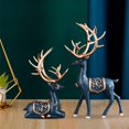 thumbnail image 4 of veasfak Statue Européenne de Renne, Figurine de Cerf à Collectionner Résine Artisanat Cerf Amant Option 3-Bleu, 4 of 7