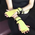 thumbnail image 1 of Gants d'Entraînement avec Support d'Enroulement de Poignet, Pleine Paume, Poignée Extra Serrée, Réglable - Idéal pour les Tractions d'Entraînement de Musculation, 1 of 8