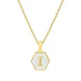 thumbnail image 1 of Colliers, Collier Lettre Coquille Mignonne pour Filles, Pendentifs Pièce pour Filles en Acier Inoxydable Colliers Initiale pour Femmes Bijoux Rond, 1 of 9
