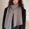 thumbnail image 4 of Decodeary Restez Stylée et au Chaud Femmes Luxe Couleur Unie Couleur Unique et Foulard Plissée Brodée Rouge, 4 of 6