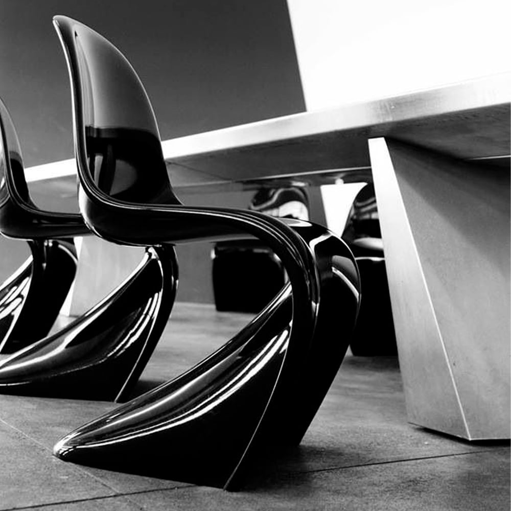 Heavenly Collections | Modern S-Shaped Plastic Dining Chairs (Set of 4) - Mid-Century Retro High Gloss Black Cantilever Side Chairs for Kitchen & Dining Area
