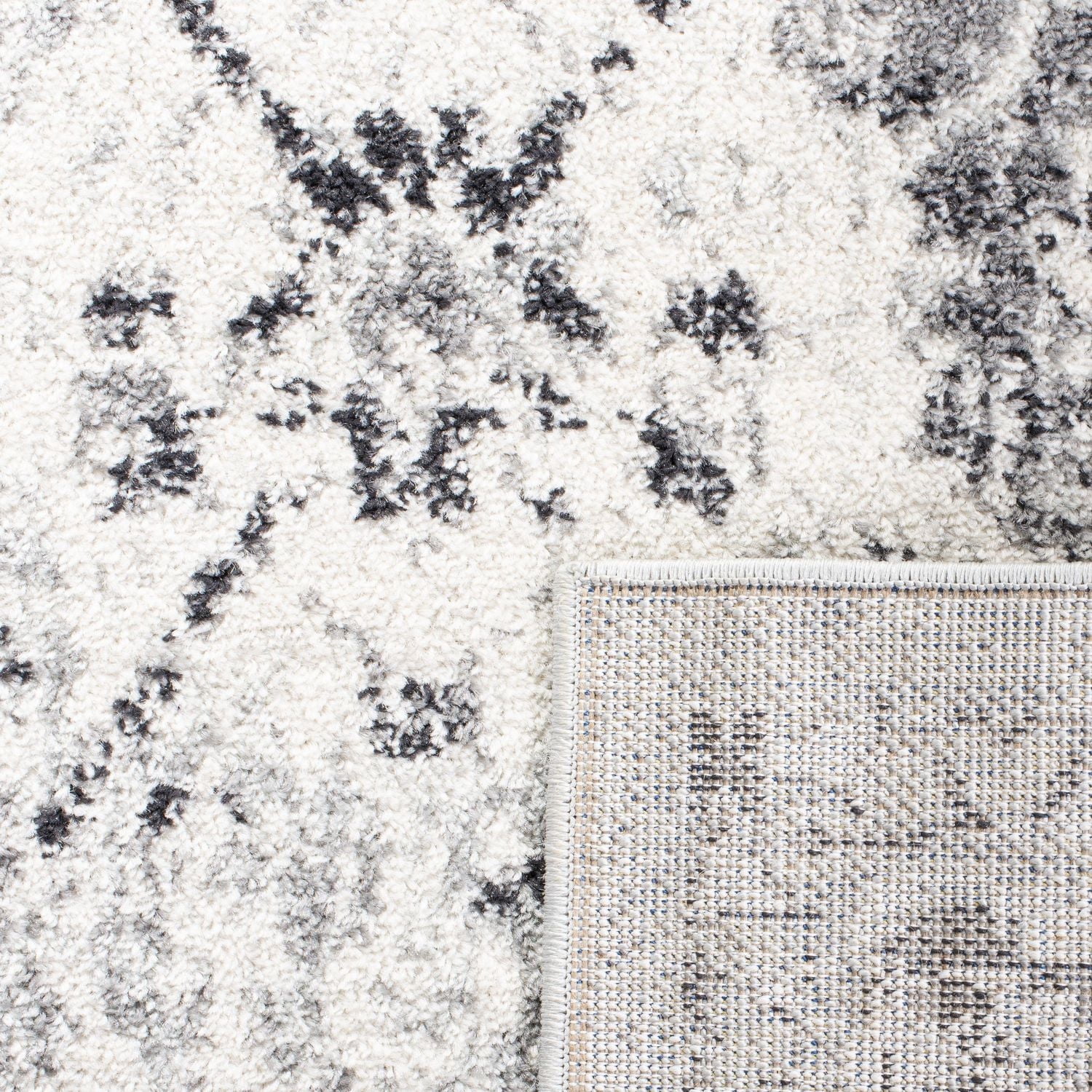 SAFAVIEH Madison Judith Geometric Floral Area Rug