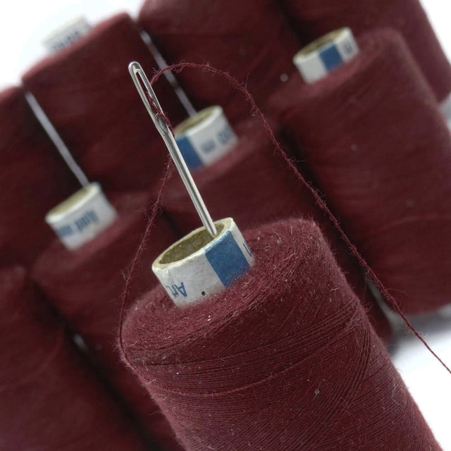 IBA Indianbeautifulart Fil de Polyester Rouge en Gros Fournitures de Couture Courtepointe Nouvelle Machine à Main 10 Pcs