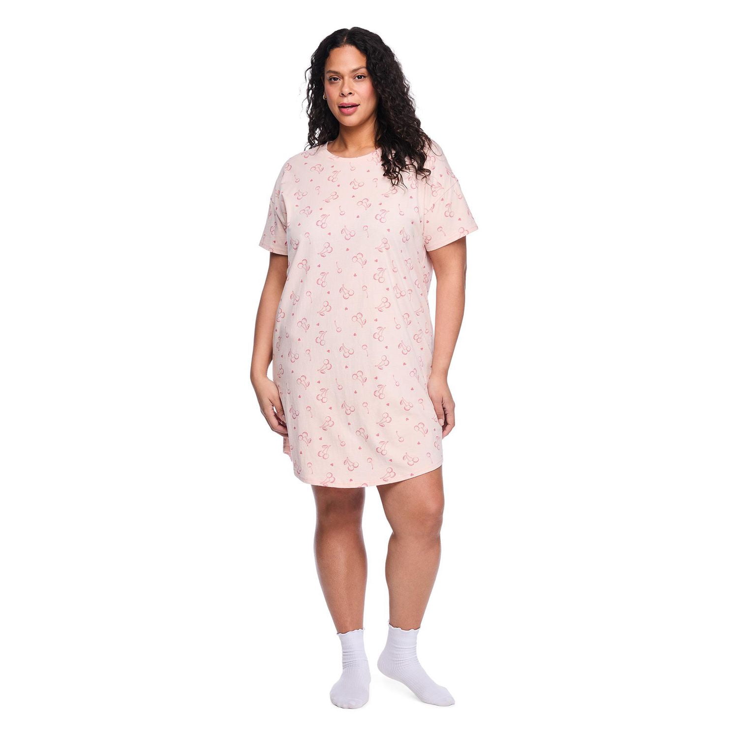 Chemise de nuit à encolure ras du cou George Plus pour femmes