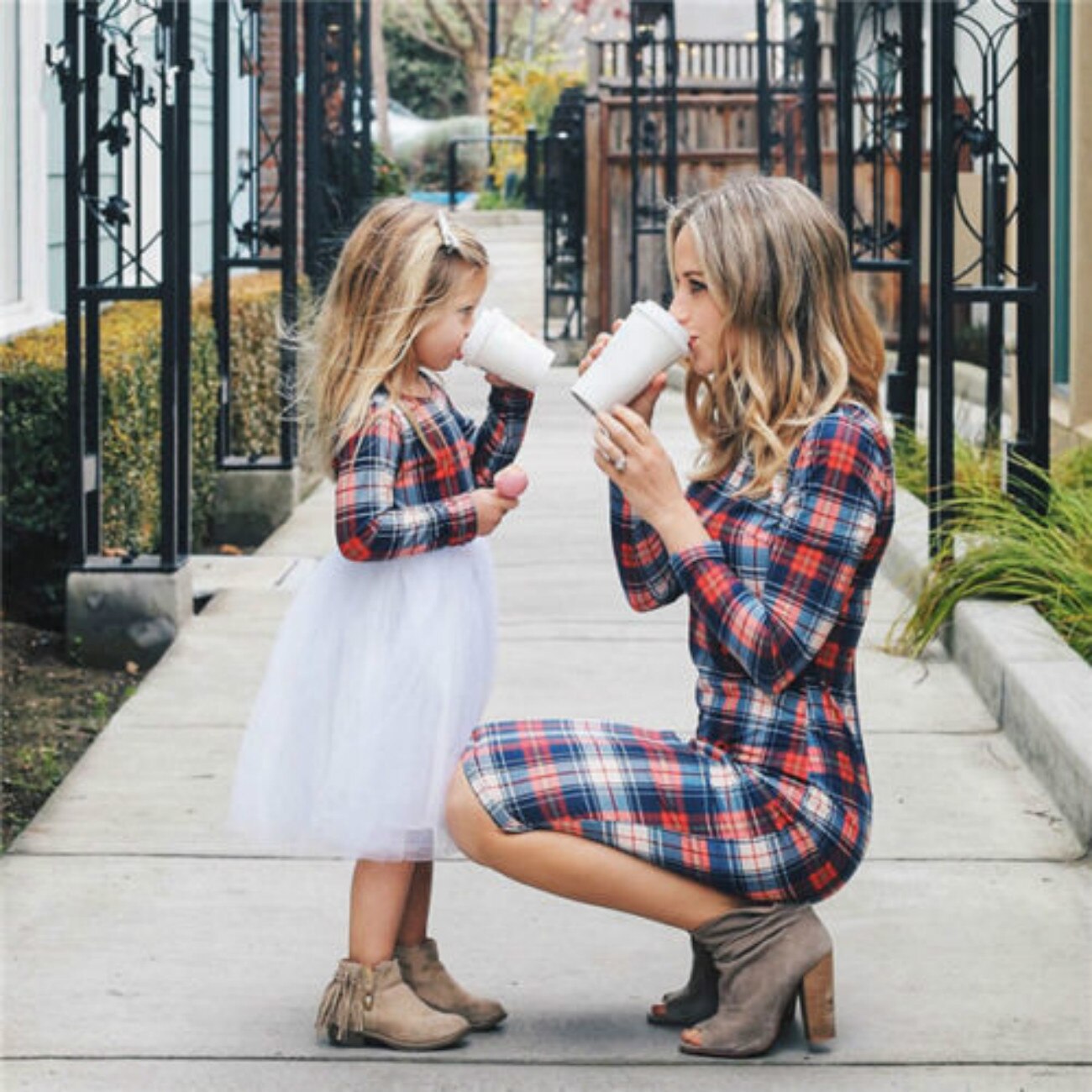 Vêtements pour Mère-Fille Robe Parent-Enfant Tenues Assorties pour la Famille Bébé Fille