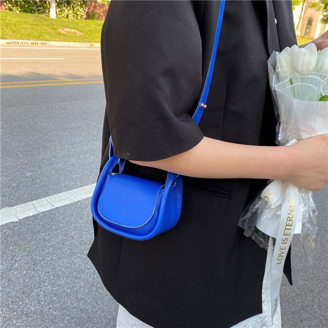 Small PU Leather Women Designer Crossbody Handbag Solid Mini Lipstick Shoulder