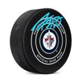 thumbnail image 1 of Adam Lowry Rondelle Officielle de Match des Jets de Winnipeg Signée, 1 of 2