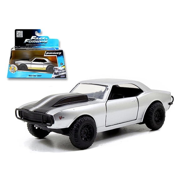 Roman\'s Chevrolet Camaro Z/28 \Fast & Furious 7\ Movie 1/32 Diecast Model Car by Jada