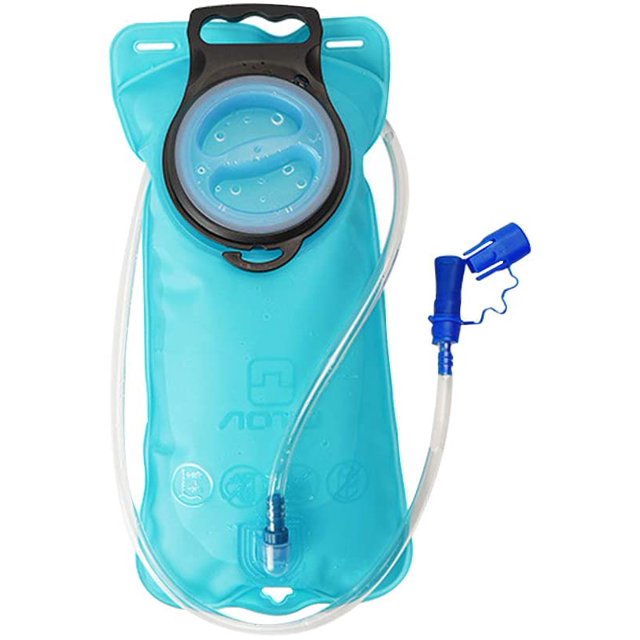 Hydration Bladder, 2 L Lightweight Water Bladder Pack Storage Bag, Hydration Reservoirs Backpack for Hiking Biking Climbing Cycling Running (Blue)