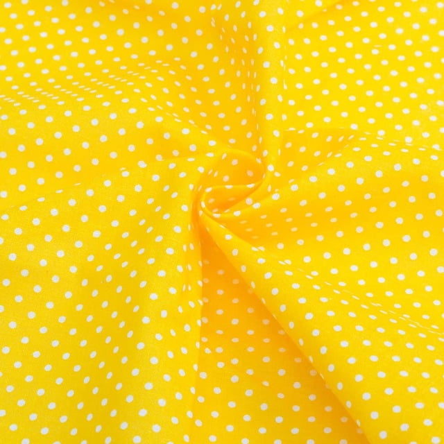 Ensemble de 7 Pcs de Tissus Assortis Fat Quarter pour Courtepointe, Courtepointe et Coton, Couture Bricolage, Mettant en Vedette un Gros Plan d'Une Feuille de Tissu de Coton Jaune avec des Pois Blancs. Fait de Coton Doux, Parfait pour les Projets de Tissu Pré-Découpés, la Courtepointe, l'Artisanat et les Bricolages DIY. Dimensions Sont d'Environ 25x25 cm (9.8x9.8 Pouces).