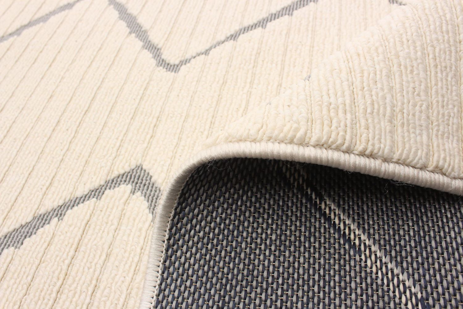 ECARPET Indoor/Outdoor for Balcony, Patio and Garden Raya Ivory Rug