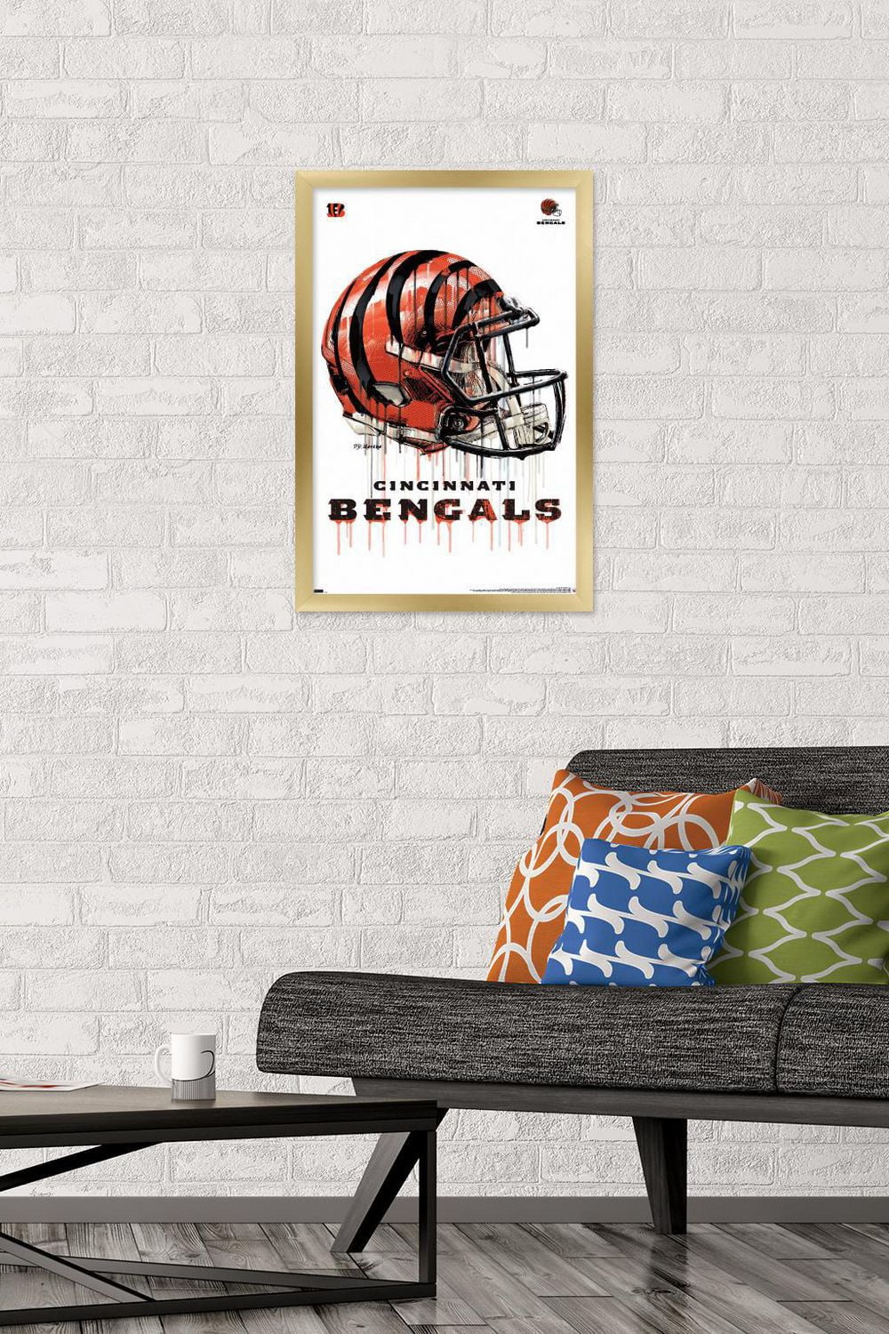 NFL Cincinnati Bengals - Drip Helmet 20 Wall Poster with Magnetic Frame