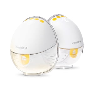 Medela Motion InBra Pompe à sein électrique à porter – Technologie basée sur la science, conception discrète anatomique, adapté sur mesure pour 95% Tailles de mamelons, Léger, Rechargeable, avec sac