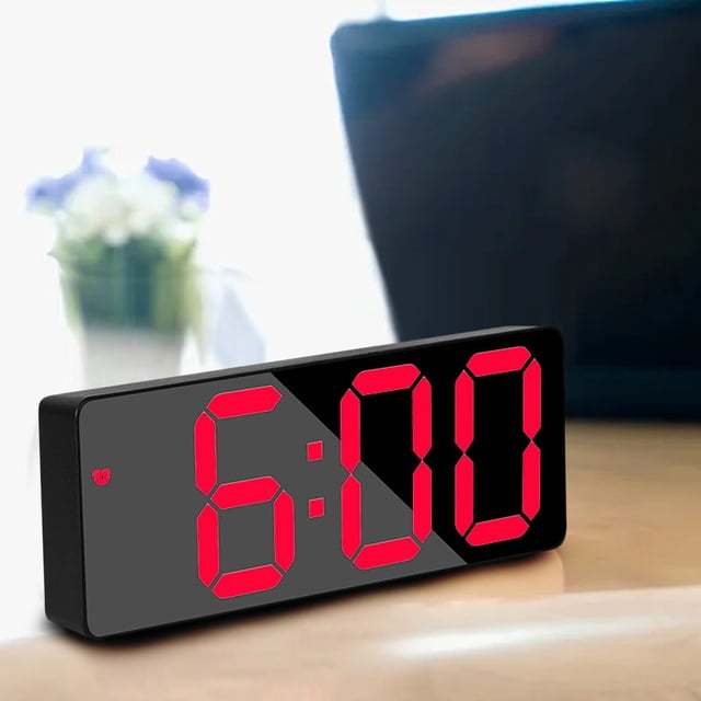 WIFKLSIIPG Alarm Clock Digital Battery Powered Travel Alarm Clocks Powered Non Ticking with Snooze Temperature Date Time Brightness Adjustable for Kids Adults