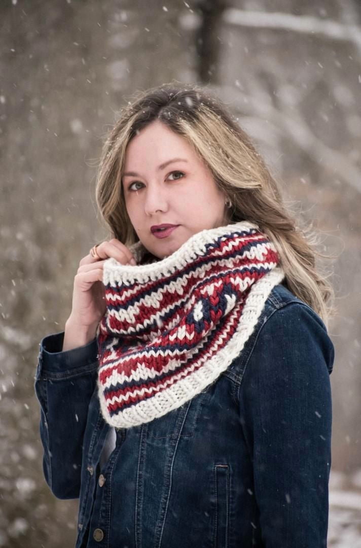 Lion Brand Yarn Hometown USA Moutarde de Madison 135-159 File Volumineux Classique