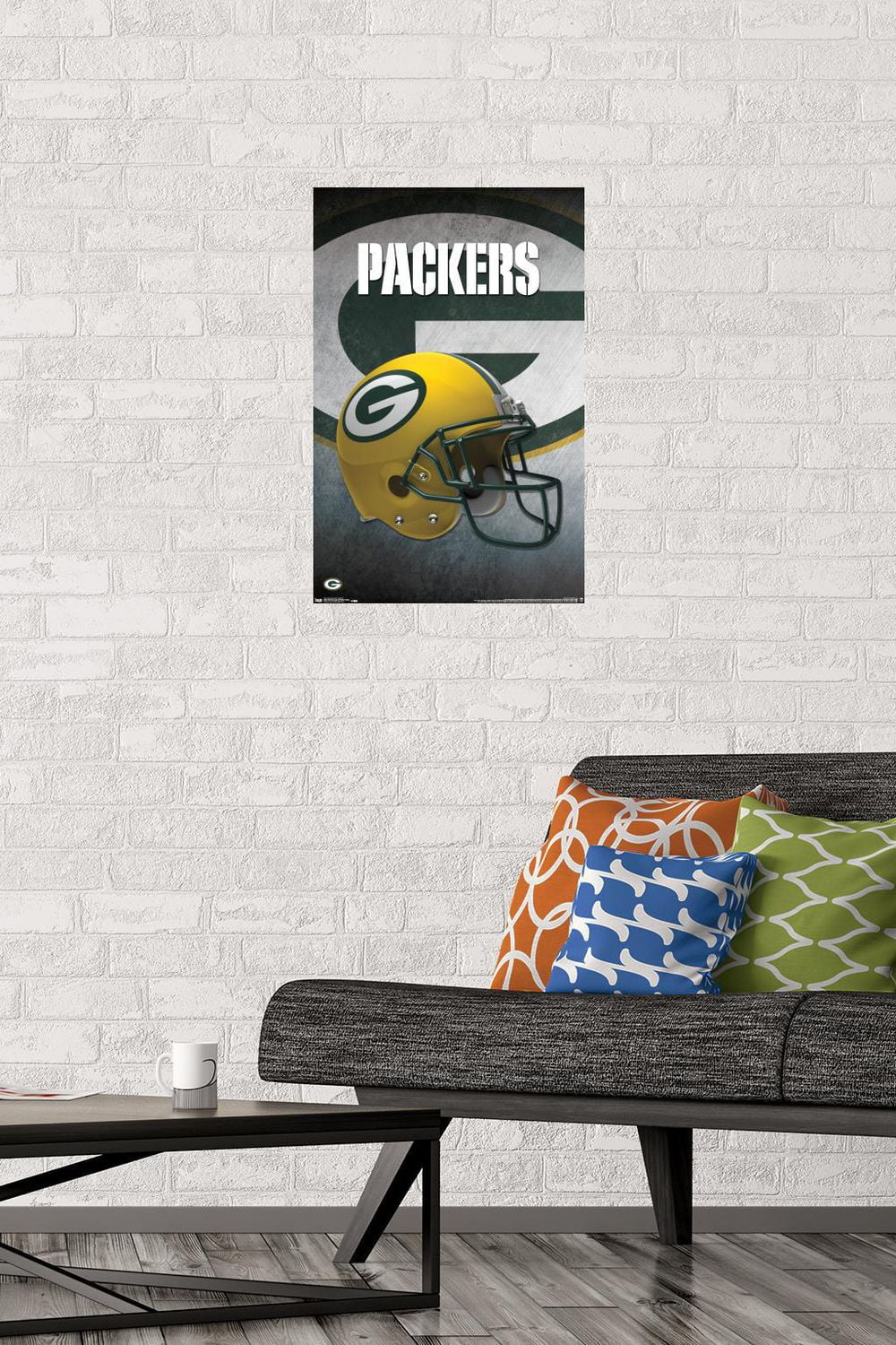 NFL Green Bay Packers - Helmet 16 Wall Poster, 22.375" x 34" Framed