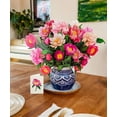 thumbnail image 4 of Nouveau Grand Bouquet de Pivoines à Main, 4 of 4