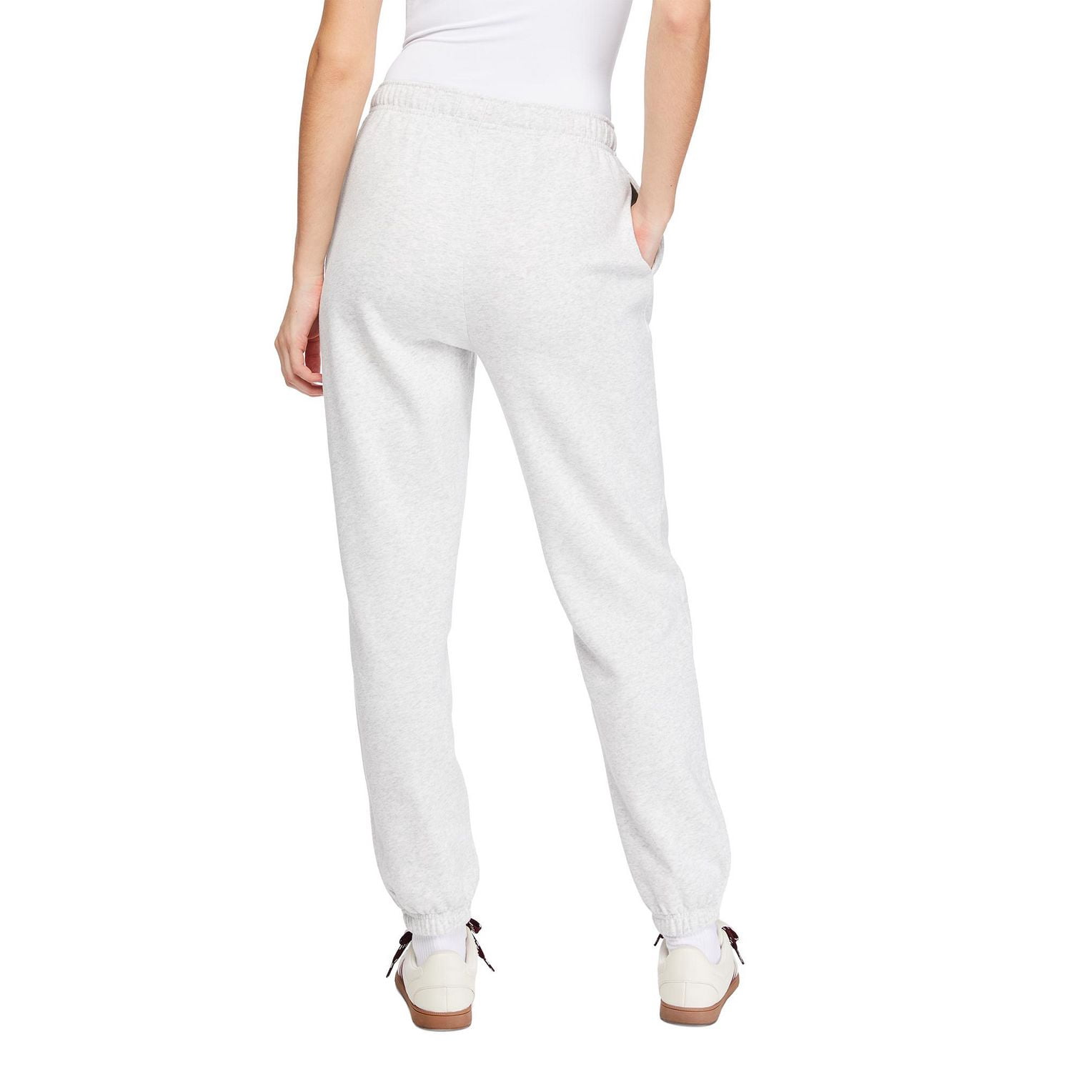 No Boundaries Women's Oversized Jogger