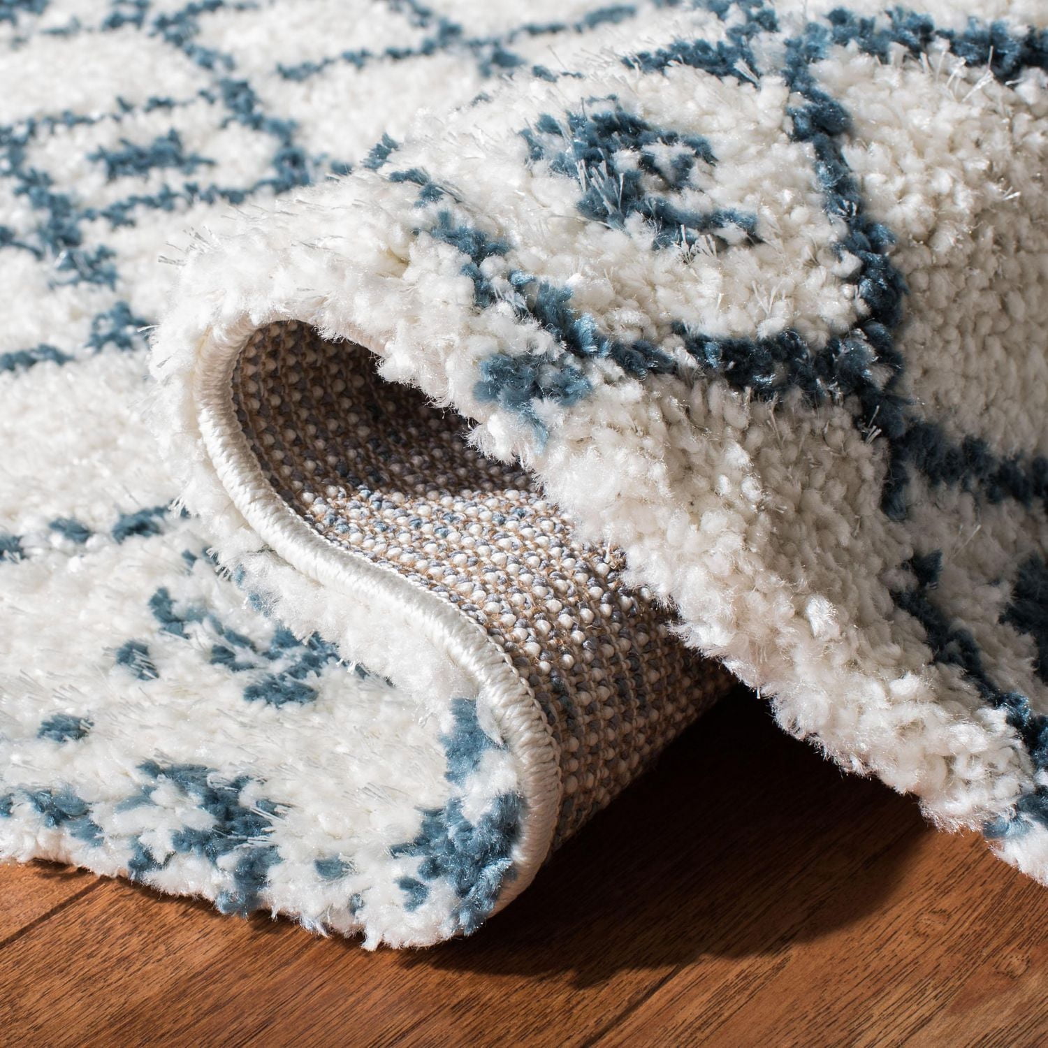 Safavieh Berber Fringe Robynne Aztec Shag Area Rug