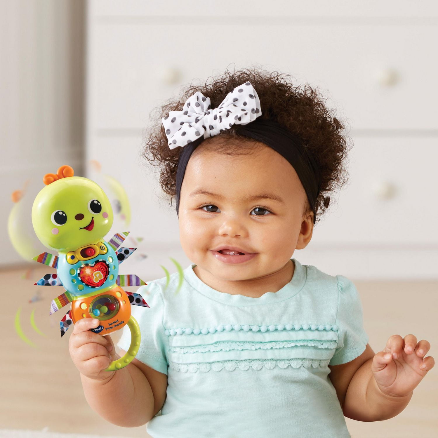 VTech Hochet P'tite chenille - Hochet bébé lumineux avec sons et mouvements - Version française
