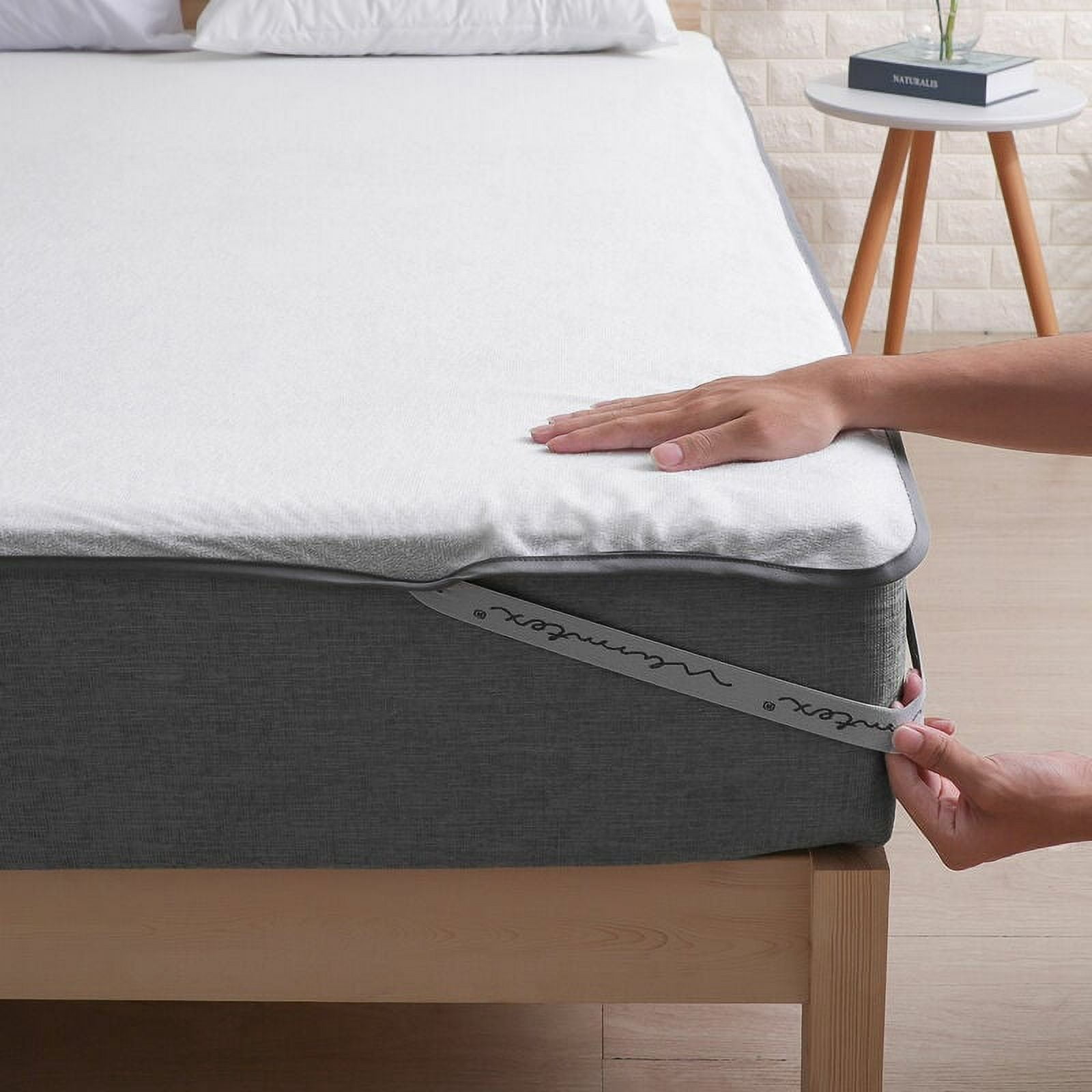 Cooling Gel Mattress Topper, Hypo-Allergenic Ventilated Design, Memory Foam for Back Pain Relief, CertiPUR-US Certified Queen Size Mattress Pad Cover