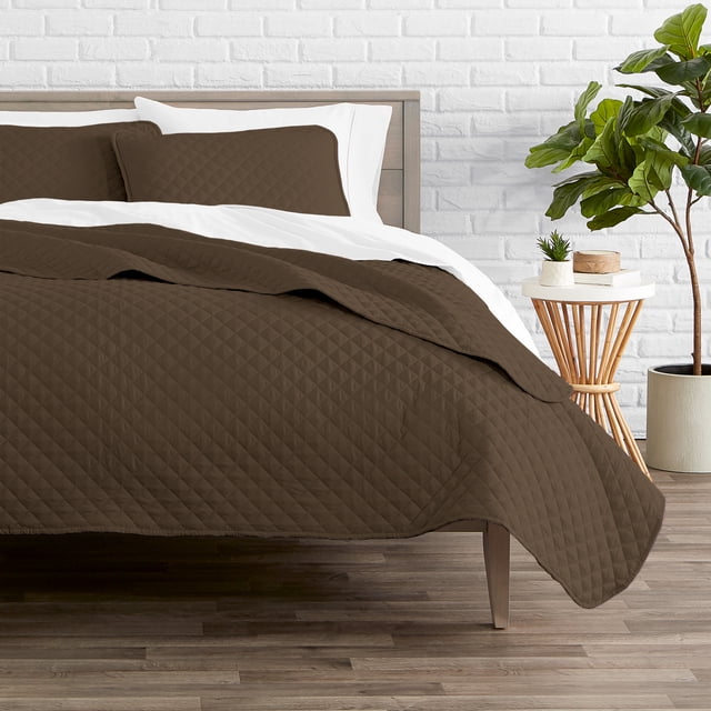 Bare Home Quilt Set - 3 Piece - Diamond Stitched Bedspread Coverlet - Full/Queen, Cocoa