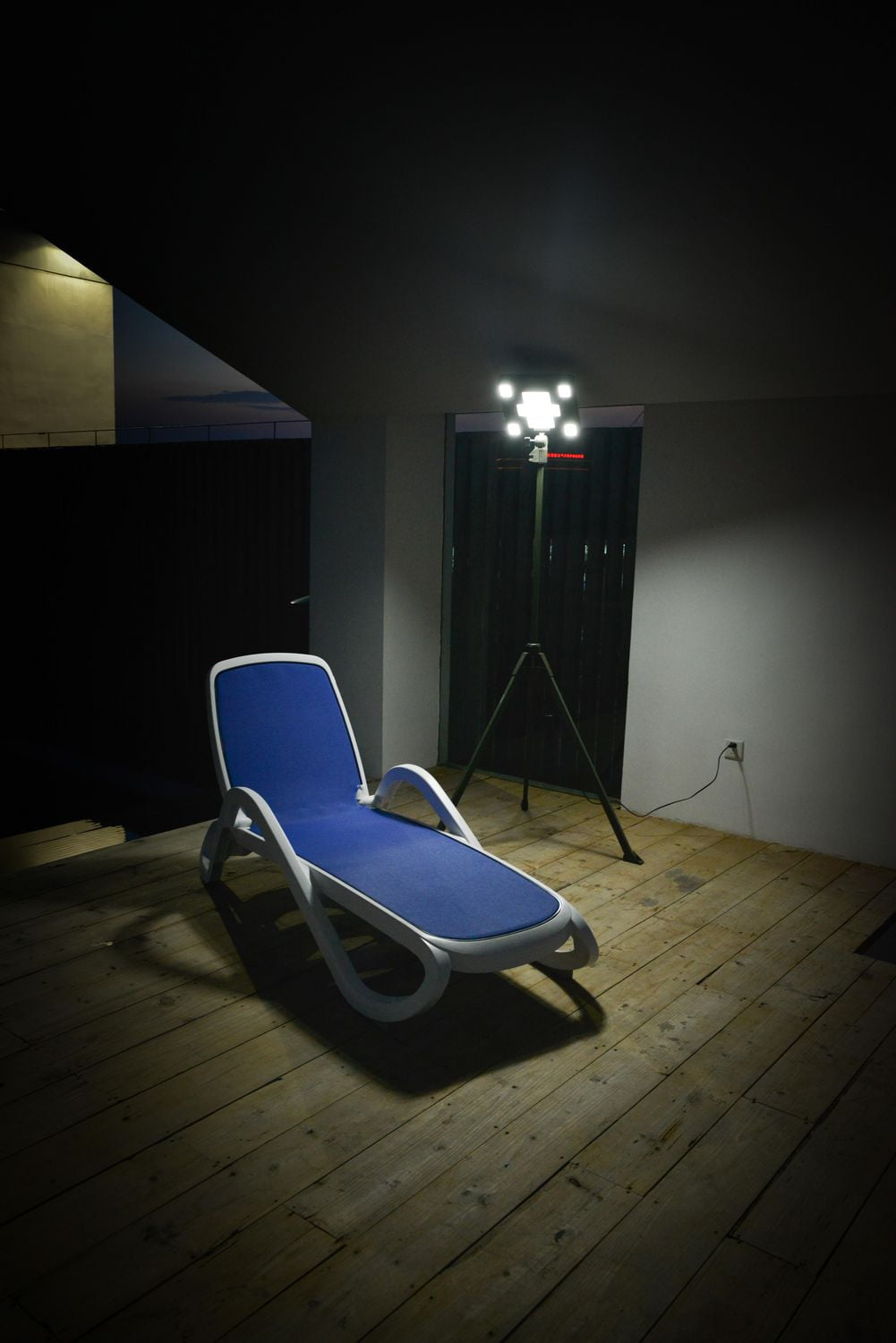 Whitenight Multiuse LED Main Light