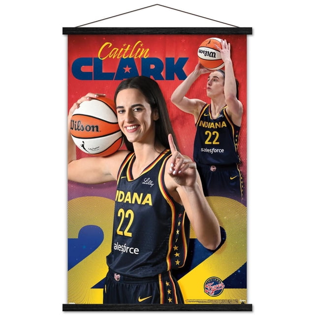 WNBA Indiana Fever - Caitlin Clark 24 Affiche Murale, 14,725 Po x 22,375 Po Encadrée, Représentant Caitlin Clark en Uniforme de basketball Noir Indiana Fever Numéro 22 avec Garniture Jaune et Rouge, Tenant un Ballon de basketball Wilson et Levant un Doigt, Ensemble sur Fond Rouge avec Grand Texte Bleu « Clark » et le logo Indiana Fever, Idéal pour la Décoration Murale de Chambre Ou de Bureau.
