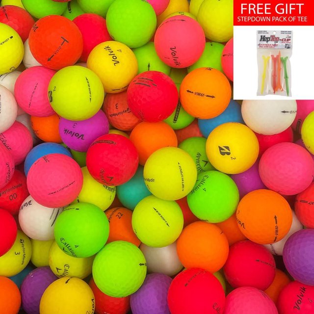 Mulligan - 88 Mix Pro Line AAA Recyclées Balles de Golf Usagées Montrant une Vue Gros Plan du Haut vers le Bas d'Un Empilage de Balles de Golf Fini Mat en Couleurs Vives Mixtes Incluant Vert Néon, orange, Jaune, Rose, Violet, Rouge et Blanc, avec des Marques de Marque Visibles comme Volvik, Callaway, TaylorMade et Bridgestone, plus un Paquet Gratuit de T-Shirts Multicolores stepdown, Idéal pour les Golfeurs de Tous Niveaux en Quête de Balles de Golf Usagées Écologiques et de Qualité.