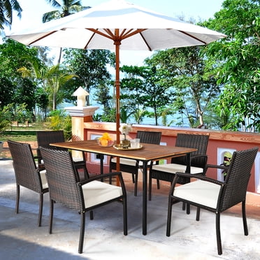 Gymax Ensemble de Mobilier de Salle à Manger de Patio 7 Pcs avec Coussin de Table en Bois et Trou pour Parasol