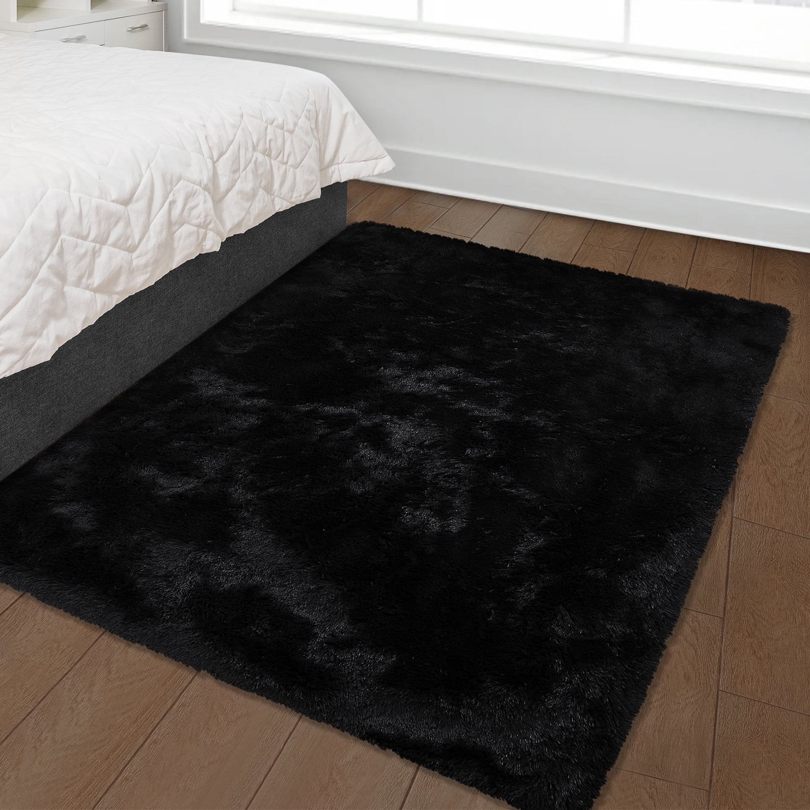GlowSol 3'x5' Black Fluffy Area Rugs for Living Room Bedroom Solid Soft Faux Area Rug Indoor Shag Rug Modern Nursery Rug Carpets