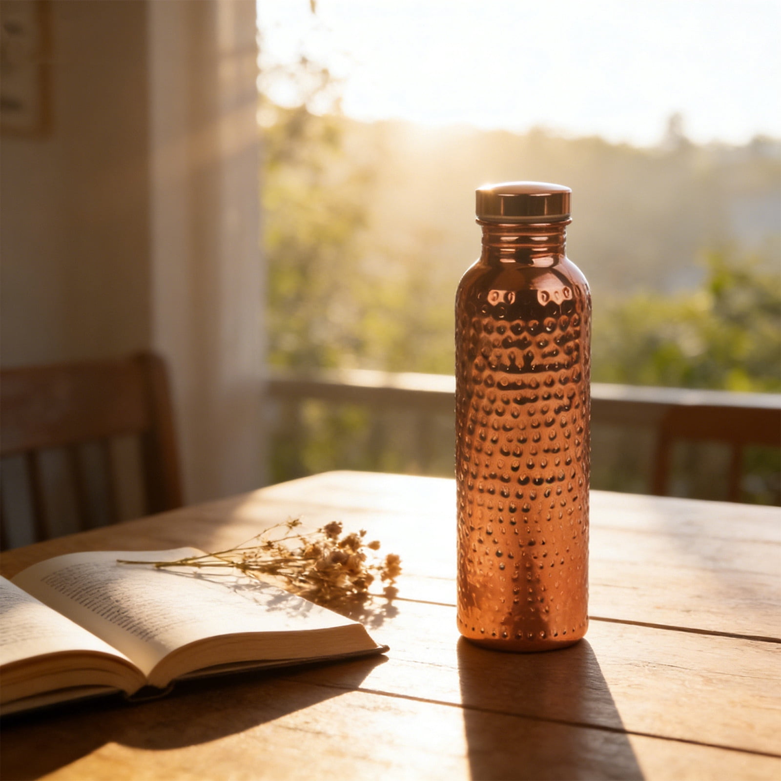 Sentmoon Water Bottle Large Water Bottle Handmade Copper Water Bottle 800ml Polished Leakproof Ayurvedic Drinking Container Reusable Slim Bottle for Yoga Gym Outdoor Office Health Random Color