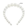 thumbnail image 4 of Bandeau Perlé Exquis Réglable Résistant à l'Usure Accessoires de Coiffure Chic Universel Cadeaux de la Saint-Valentin Diadèmes pour Femmes 22mm,4 Grandes Perles, 4 of 7